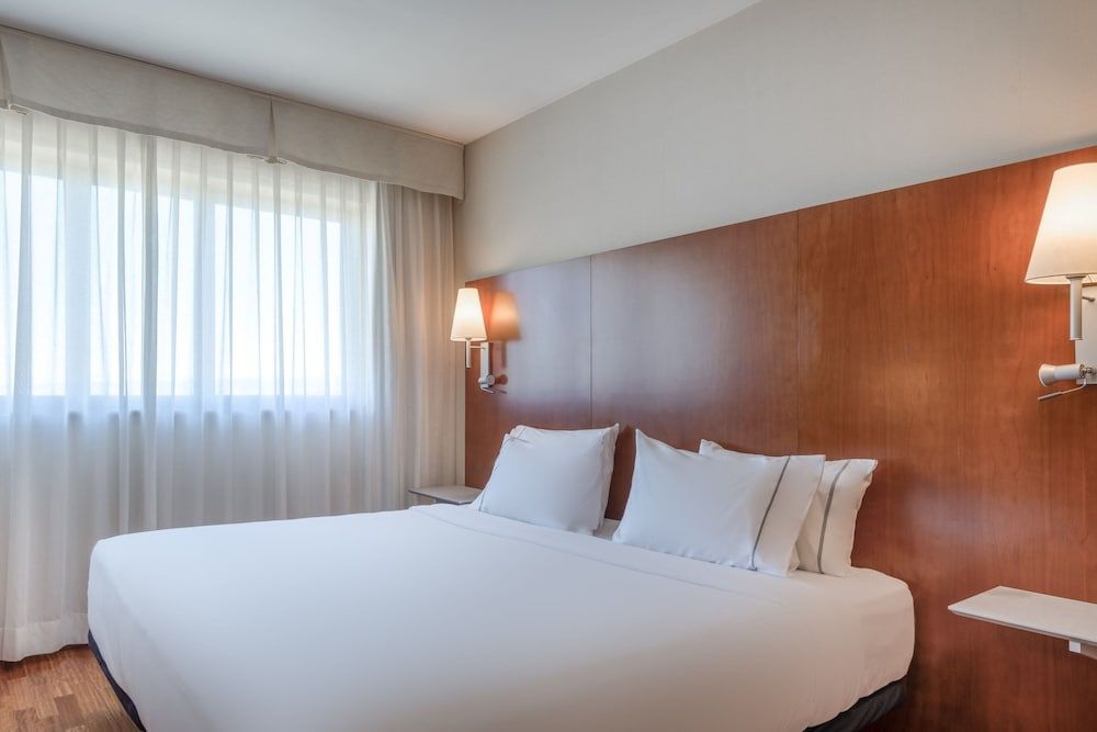 Superior Room, 1 King Bed
