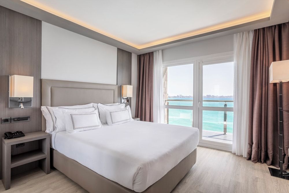 undefined Melia Alicante 4