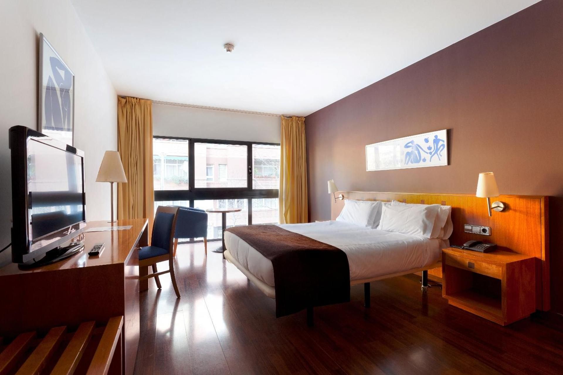 undefined Hotel Viladomat 5