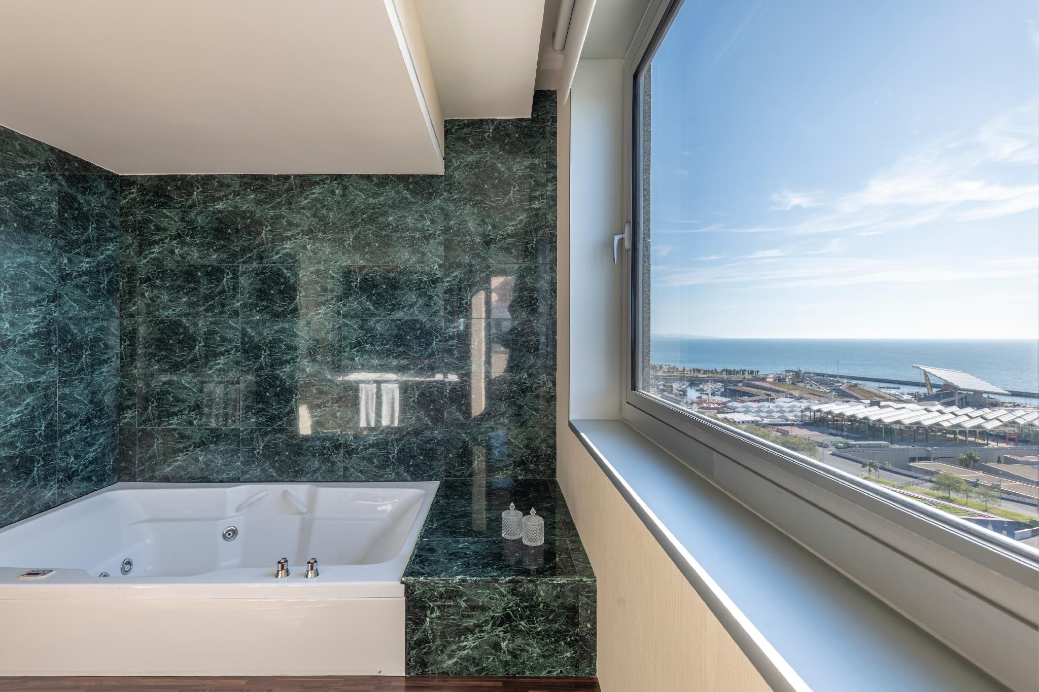 undefined Leonardo Royal Hotel Barcelona Forum 7