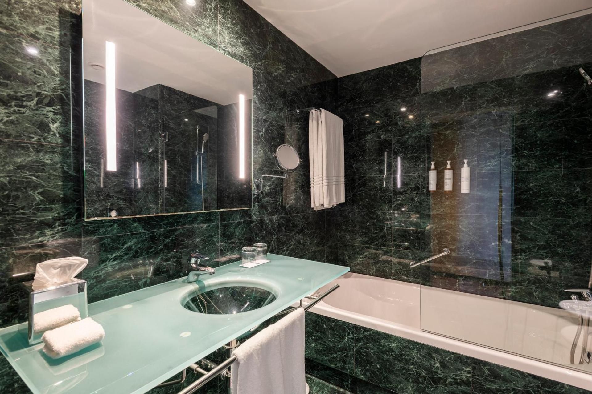 undefined Leonardo Royal Hotel Barcelona Forum 4