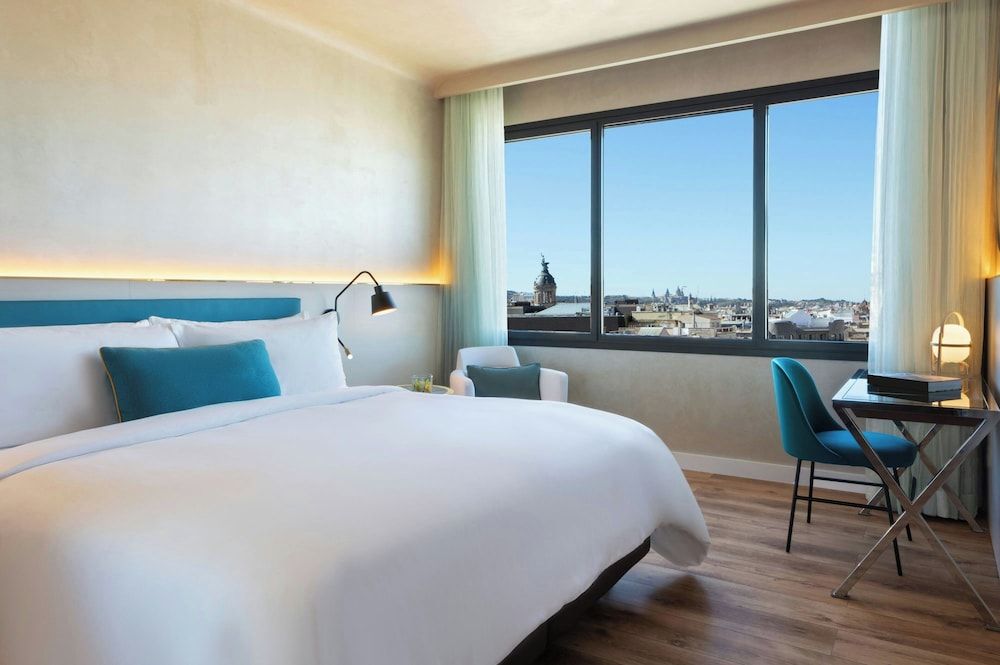 Renaissance Barcelona Hotel Superior Room, 1 King Bed (Urban)