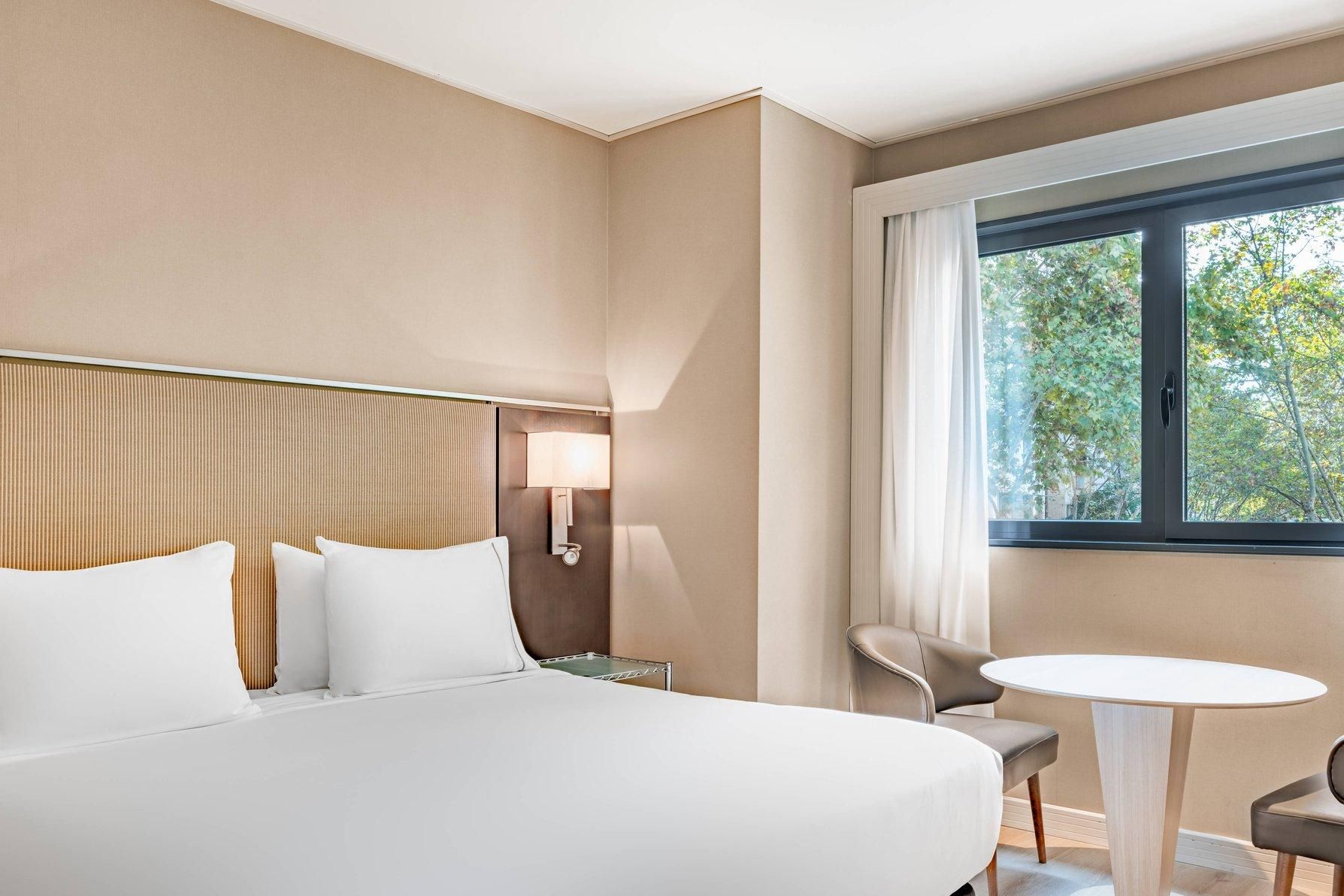 Superior, Guest room, 1 King