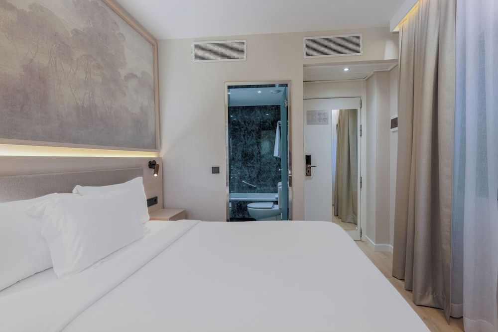 Hotel Vilamari Comfort Room (Interior)