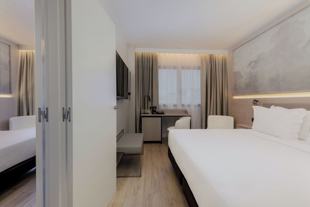 undefined Hotel Vilamari 4