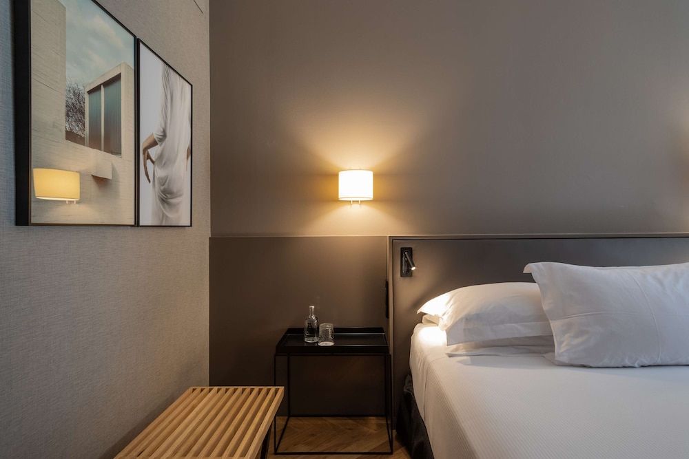 Room, 2 Twin Beds (Twin Collection)