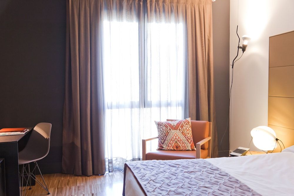 Alexandra Barcelona Hotel, Curio Collection by Hilton Superior Room, 1 King Bed 8