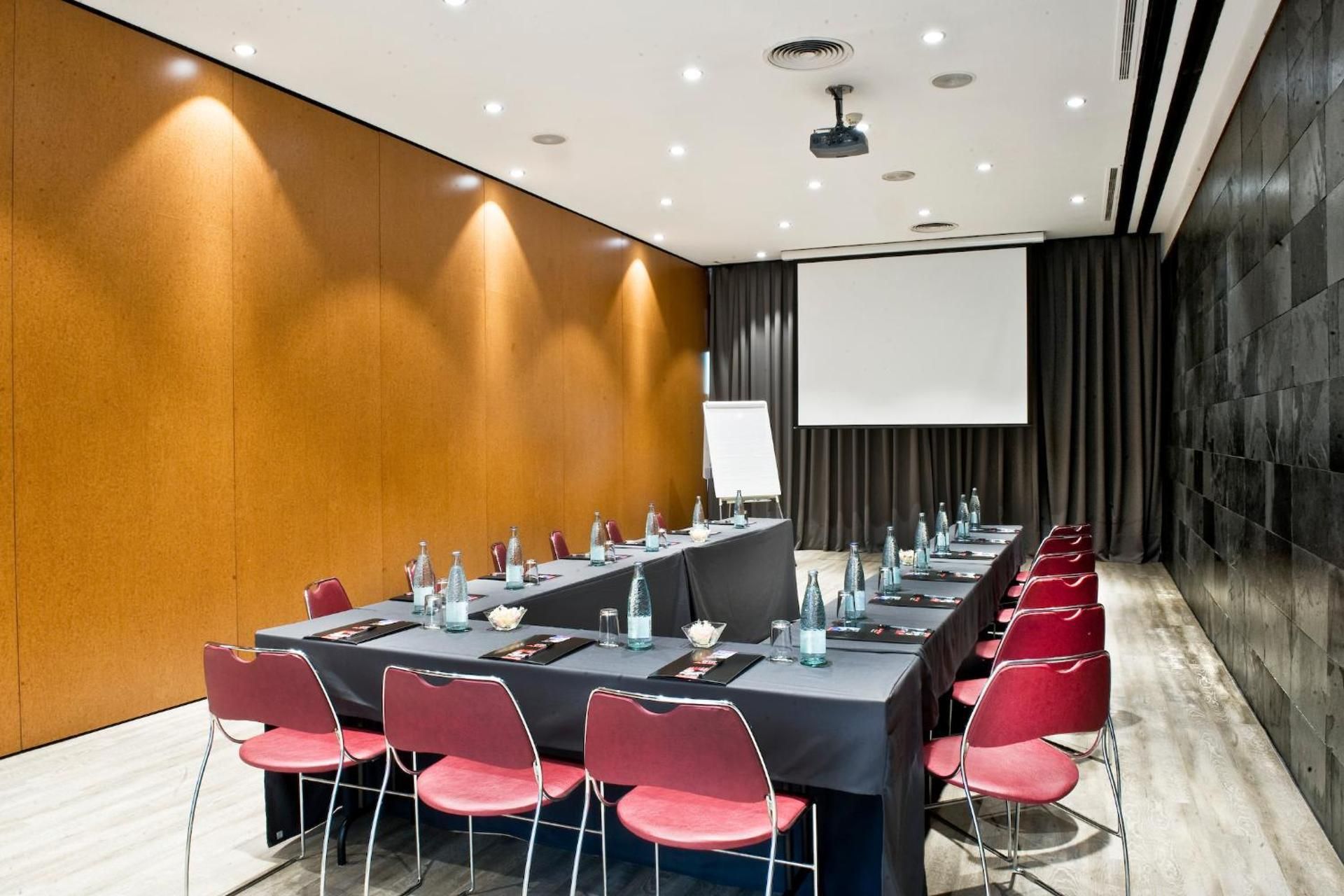meeting room / ballrooms