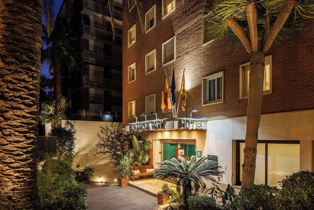 undefined Hotel Bonanova Park 6