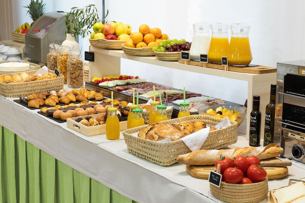 undefined Hotel Bonanova Park 10