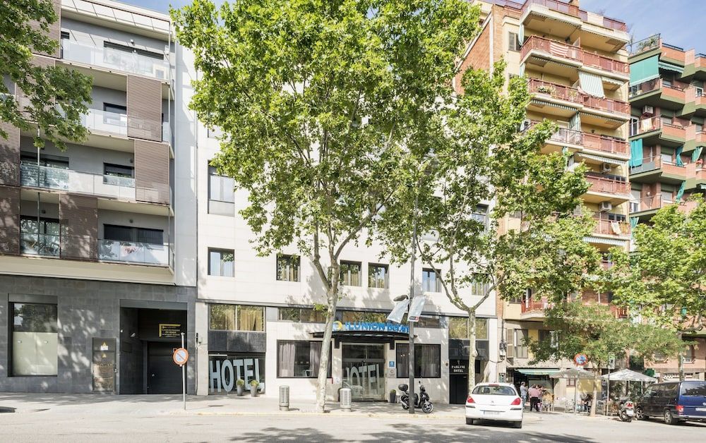 undefined Hotel ILUNION Bel Art 7