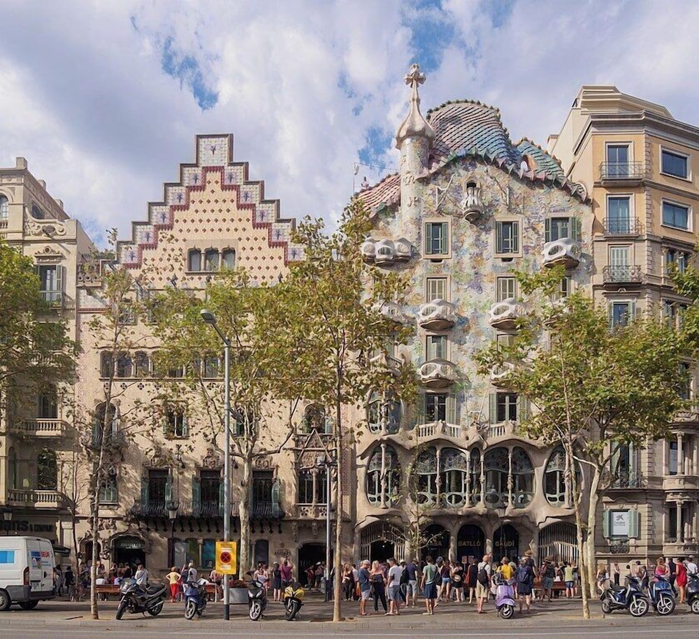 undefined Hotel ILUNION Bel Art 5