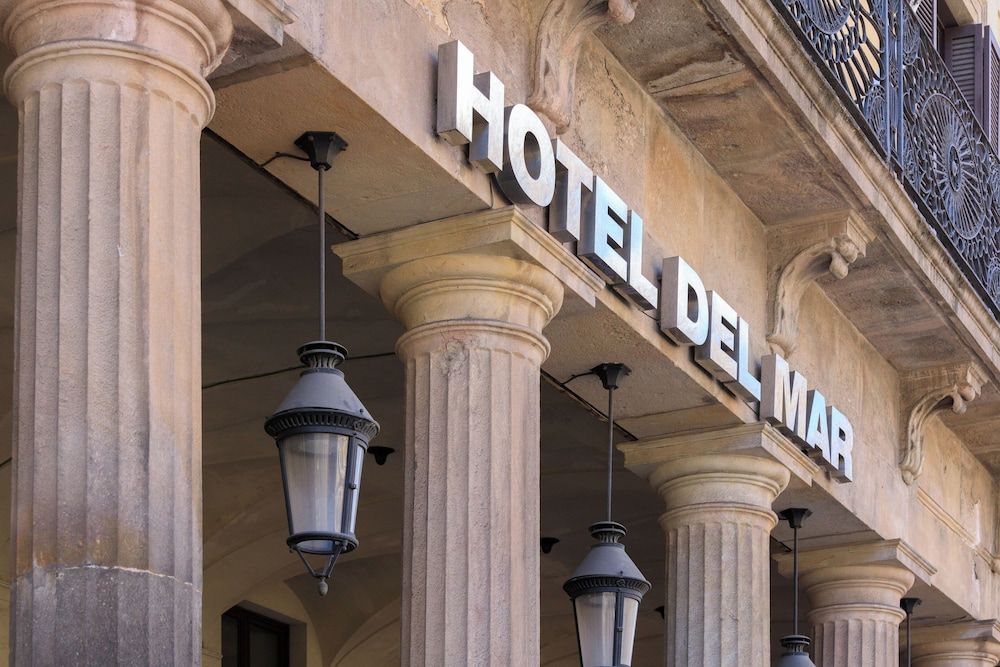 undefined Hotel Del Mar 2