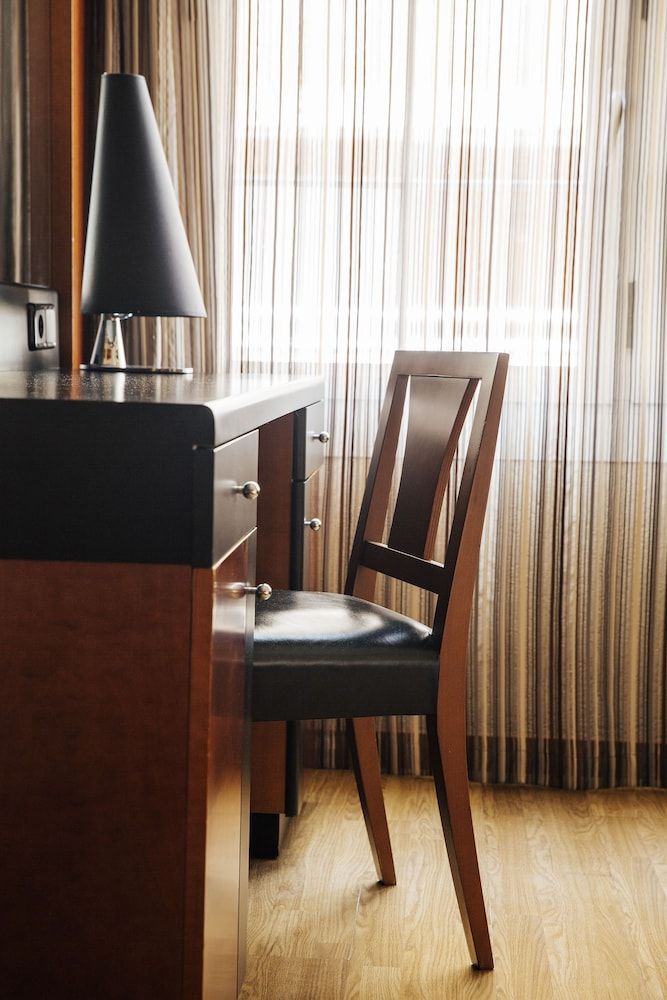 Hotel Derby Barcelona Standard Double Room 7