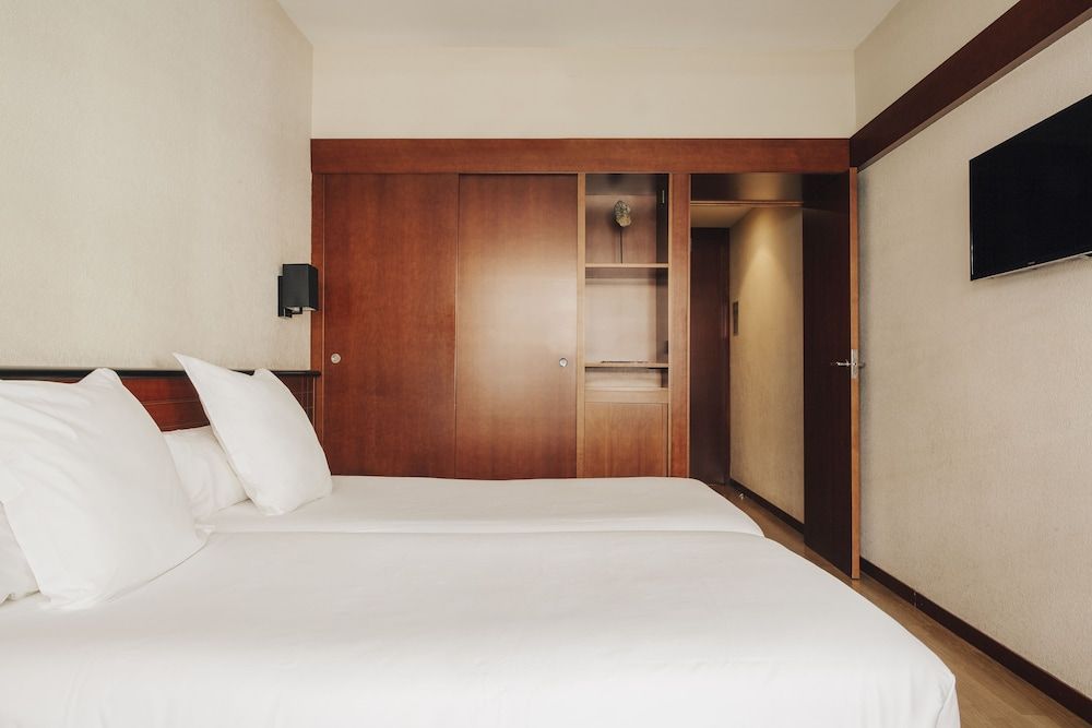 Hotel Derby Barcelona Standard Double Room 2
