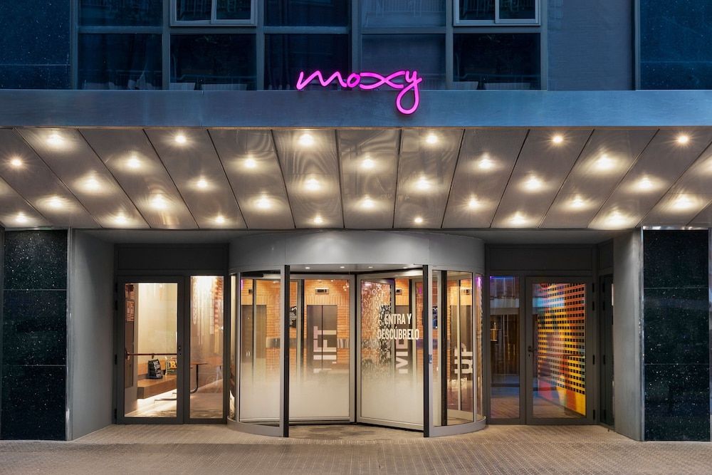 undefined Moxy Barcelona 4