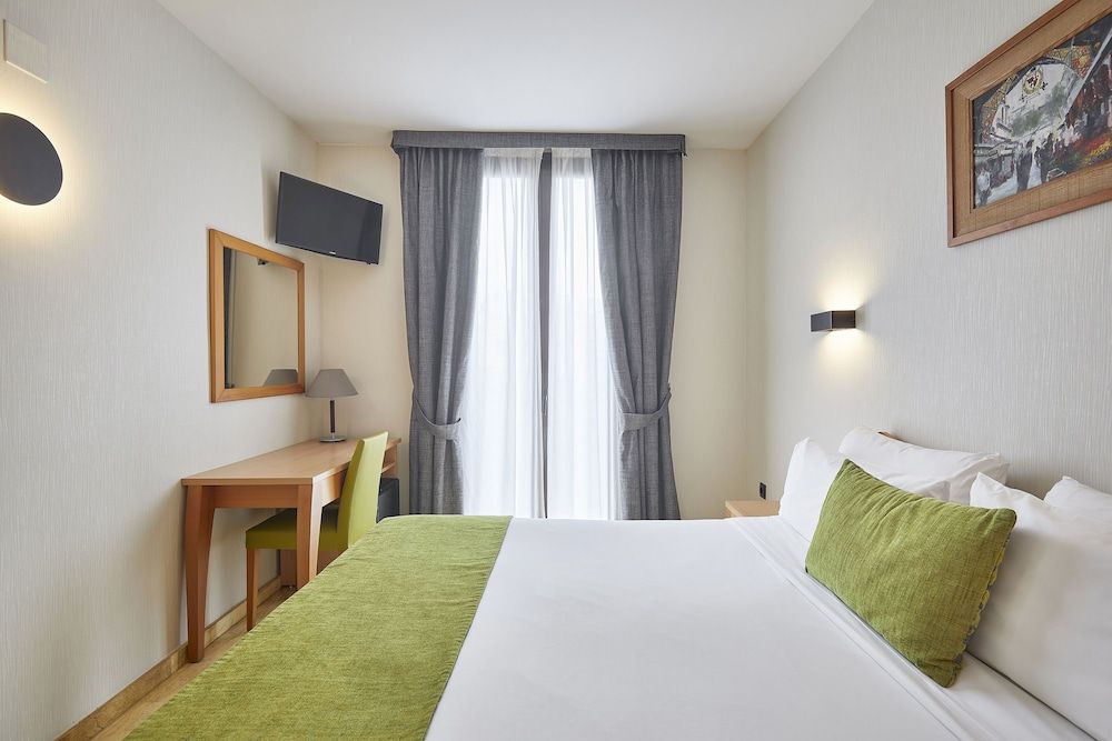 Hotel Flor Parks Standard Double Room 4