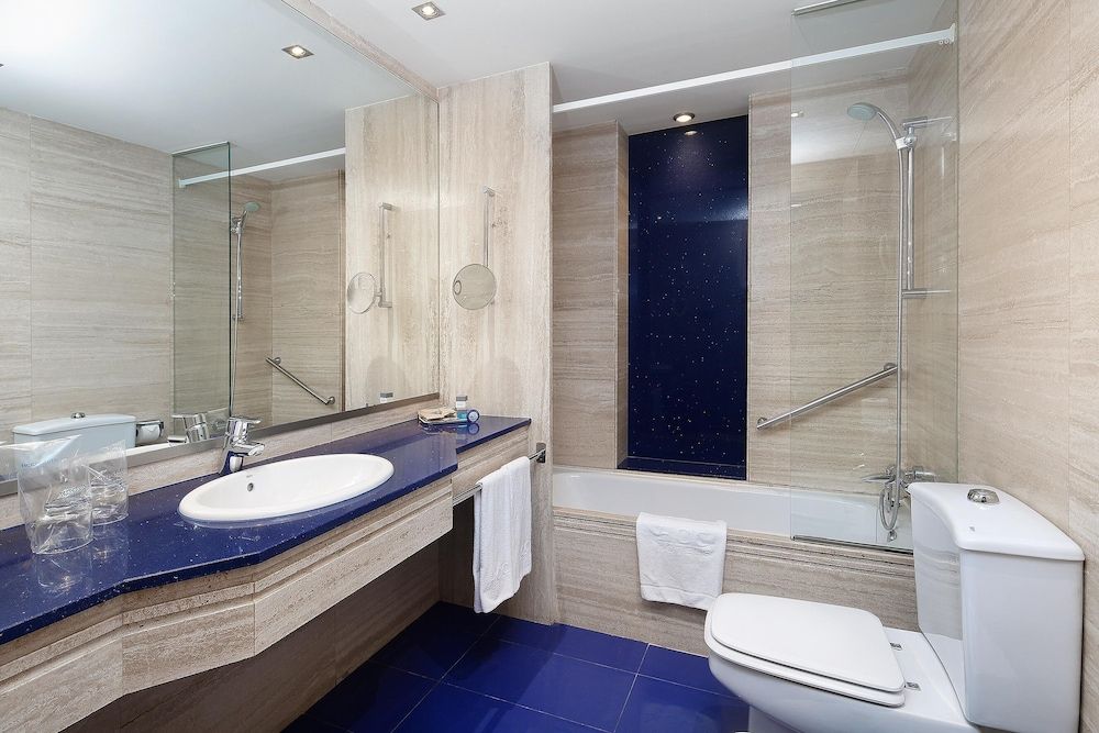 HCC St. Moritz Standard Double or Twin Room 12