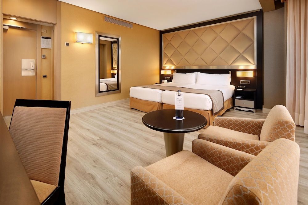 HCC St. Moritz Standard Double or Twin Room 10