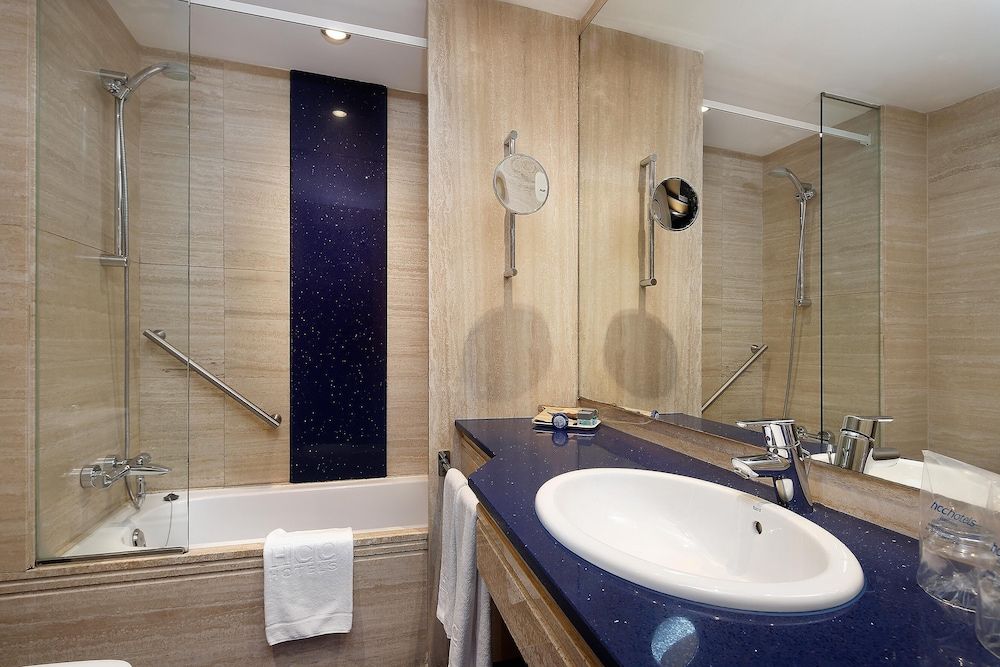 HCC St. Moritz Standard Double or Twin Room 11