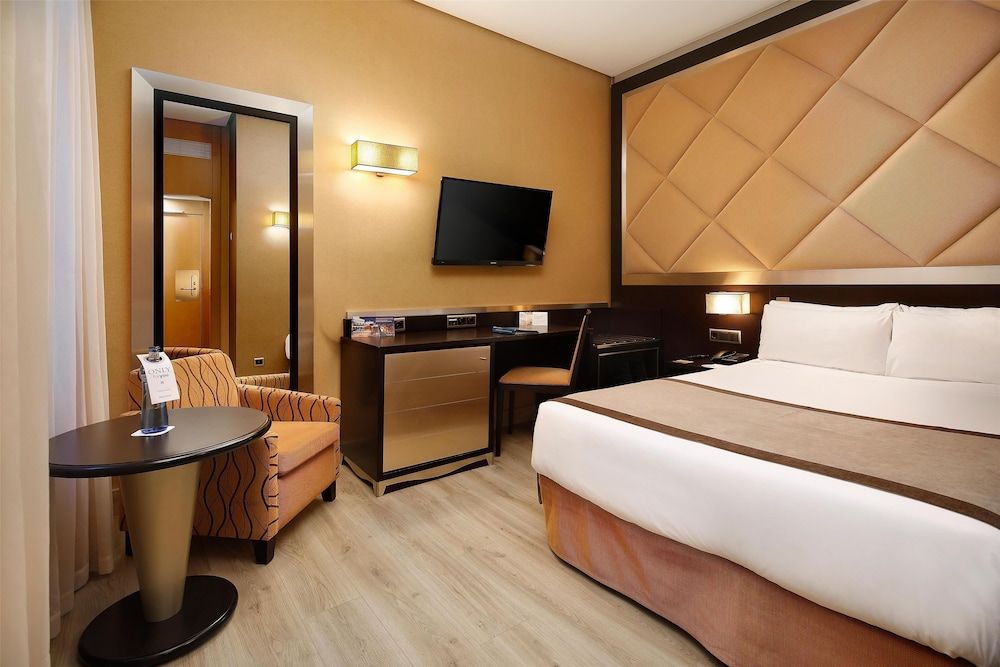 HCC St. Moritz Standard Double or Twin Room 6