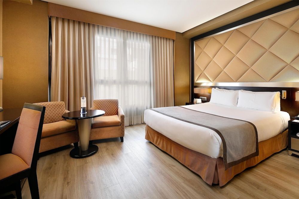 HCC St. Moritz Standard Double or Twin Room 3