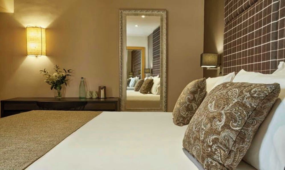 Hesperia Barri Gòtic Comfort Room 5