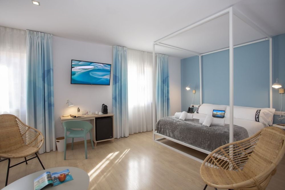 undefined Casual Colours Barcelona Hotel by Casual Hoteles