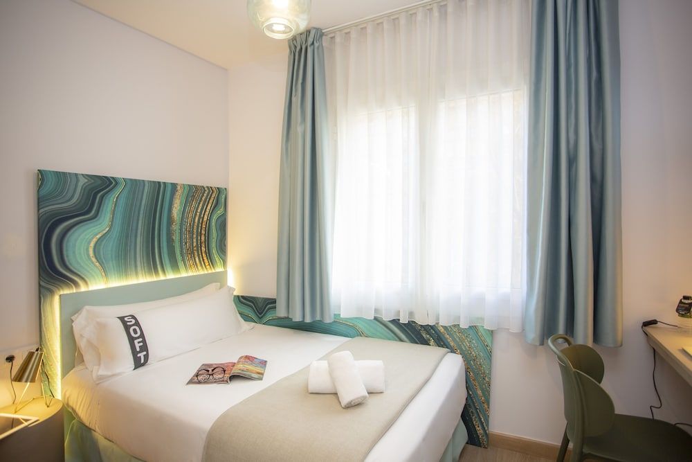 Economy Single Room