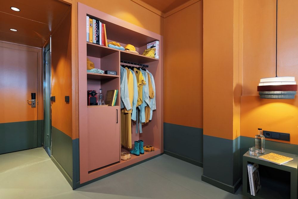 chic&basic Reding Deluxe Double or Twin Room 6