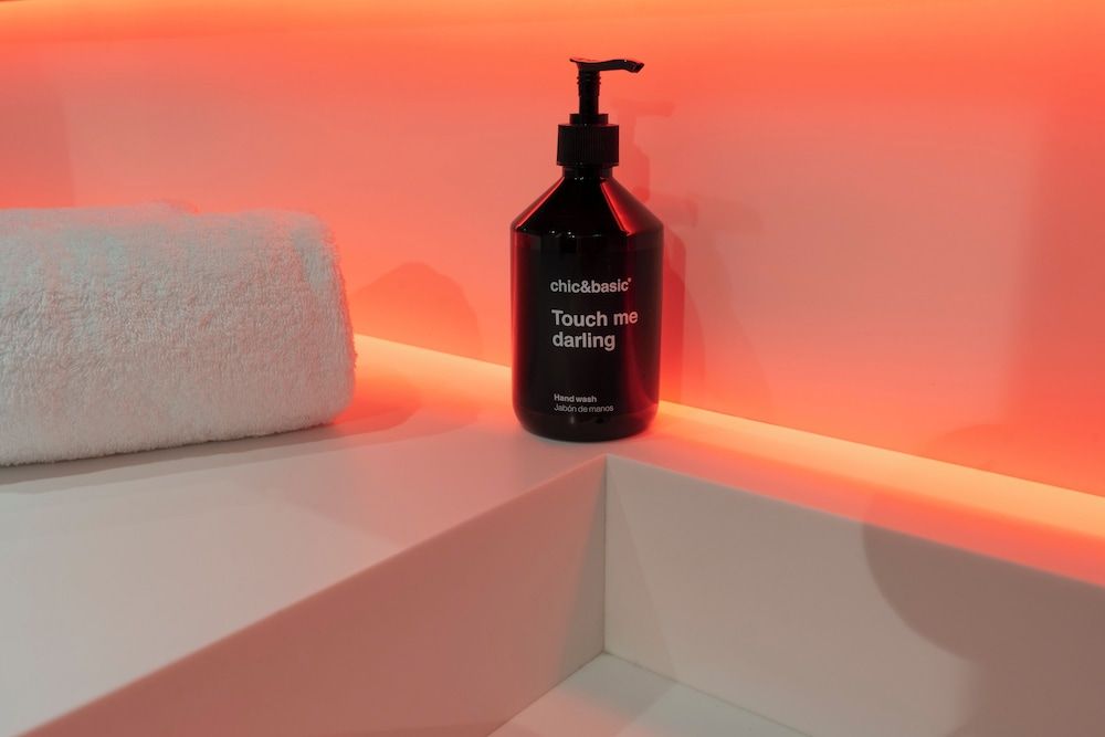 undefined chic&basic Reding 8