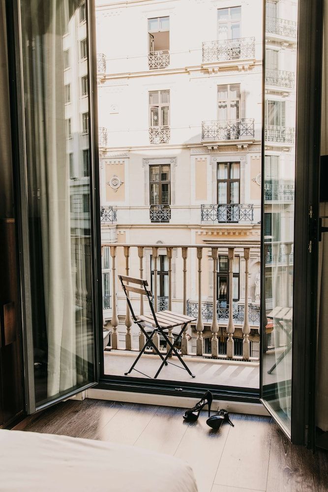 Hotel Pulitzer Barcelona Standard Double Room Single Use, Balcony, City View (Pulitzer View) 2