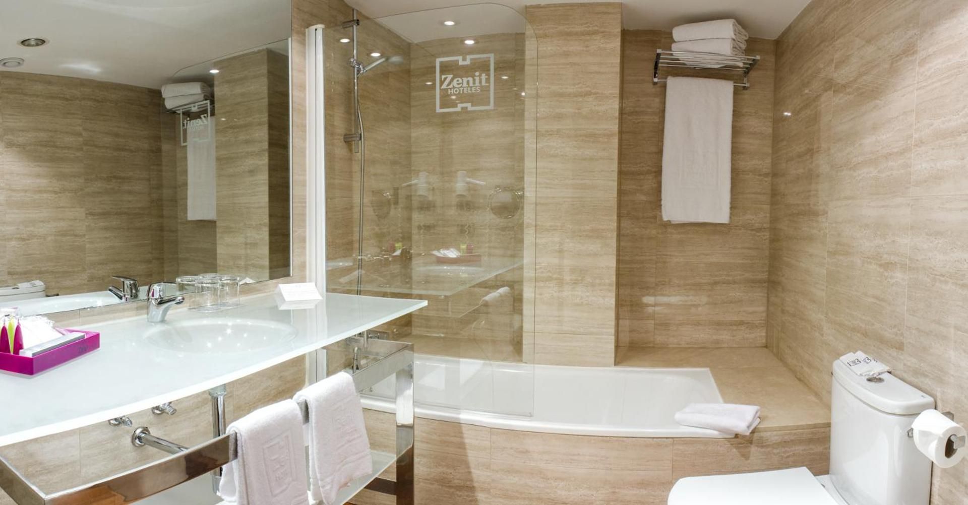 undefined Hotel Zenit Barcelona 10