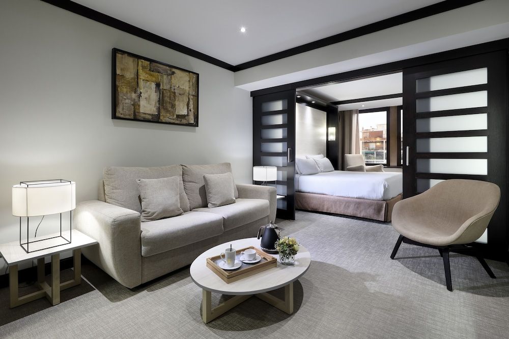 undefined Melia Barcelona Sarrià 10