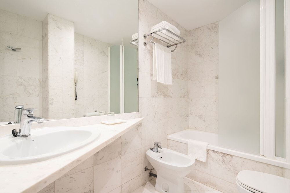 Bohemian Entenza Standard Double or Twin Room 4