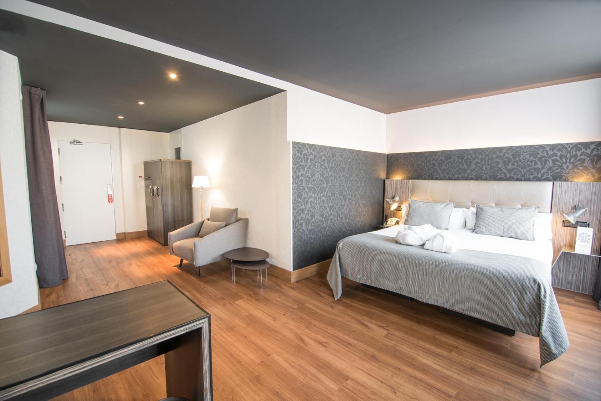 Double Room with Terrace