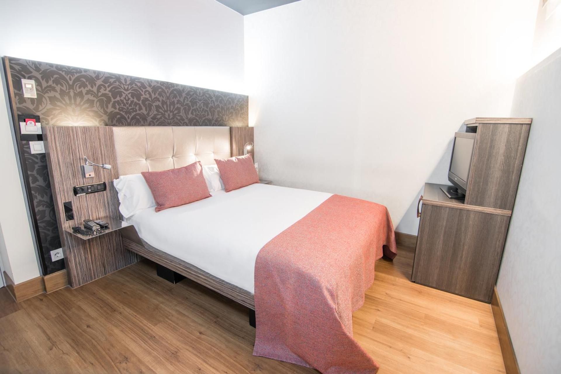 undefined Petit Palace Museum 10