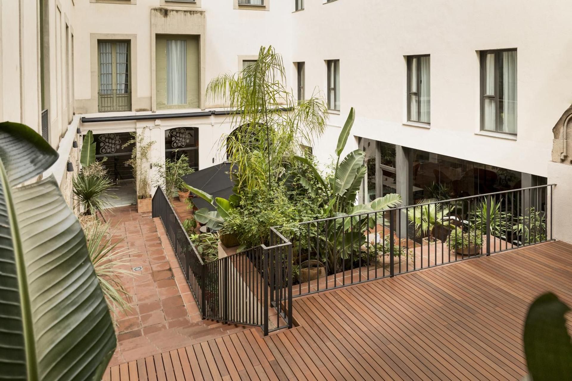 undefined Petit Palace Boqueria Garden