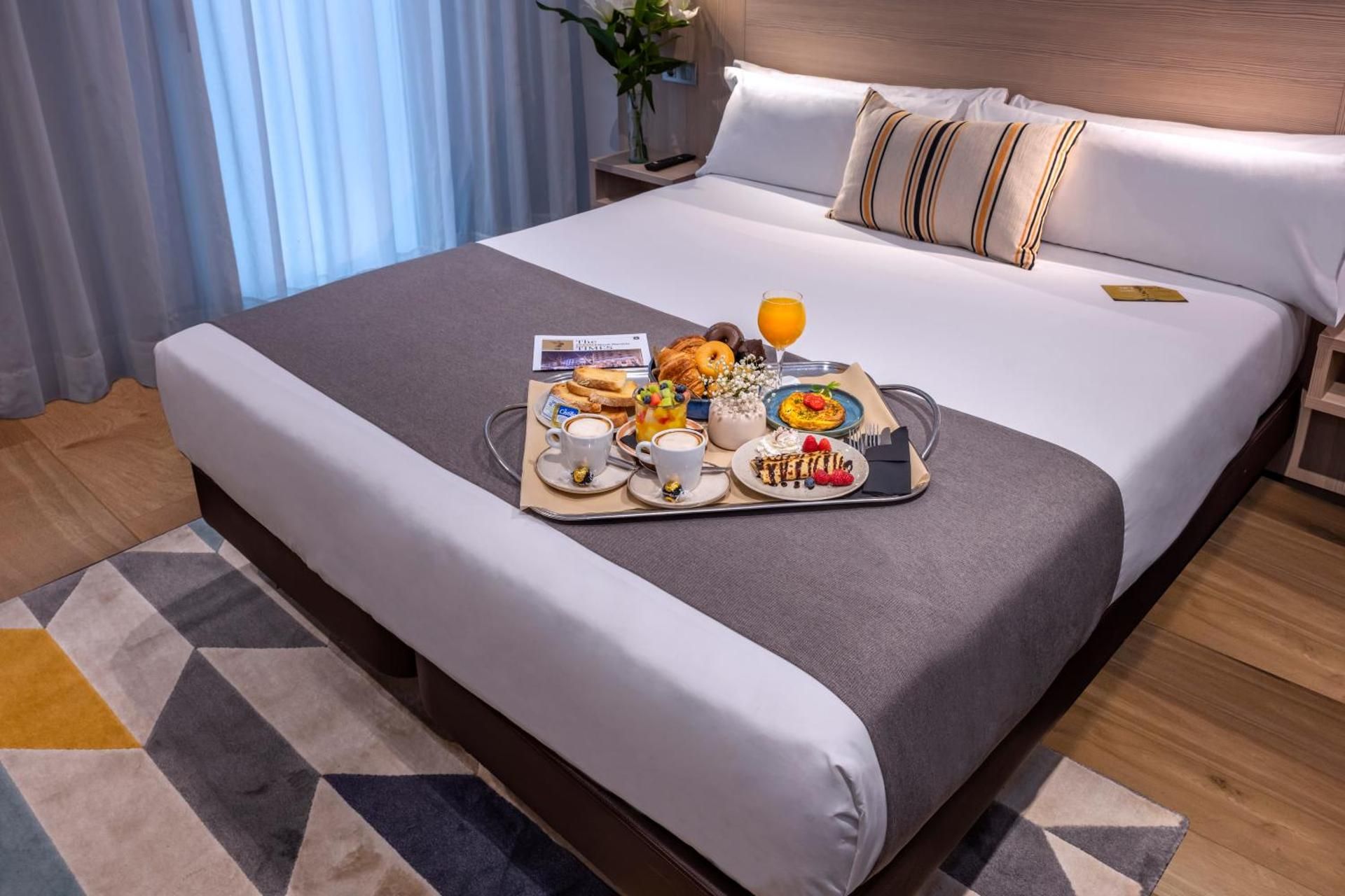 undefined Hotel SERHS Rivoli Rambla 3