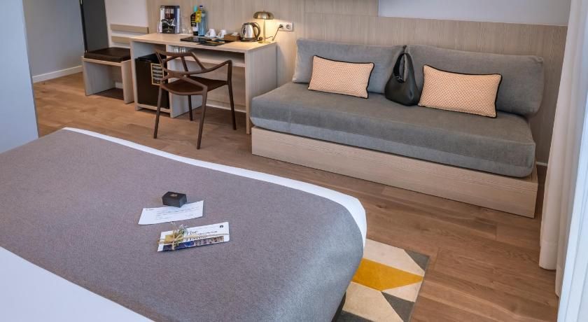 Hotel SERHS Rivoli Rambla Deluxe Double or Twin Room 66