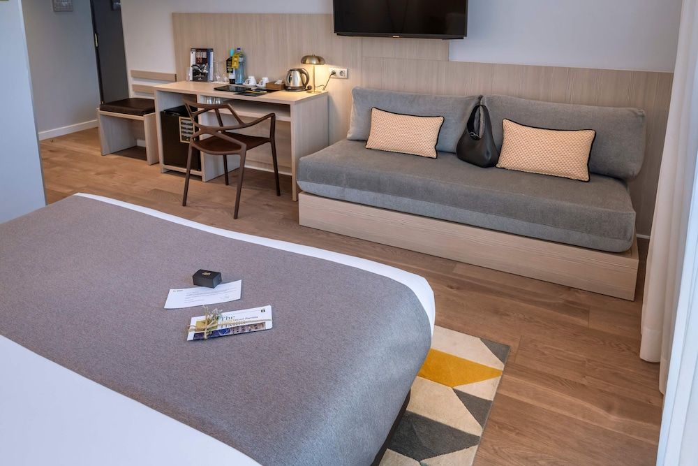 Hotel SERHS Rivoli Rambla Deluxe Double or Twin Room 63