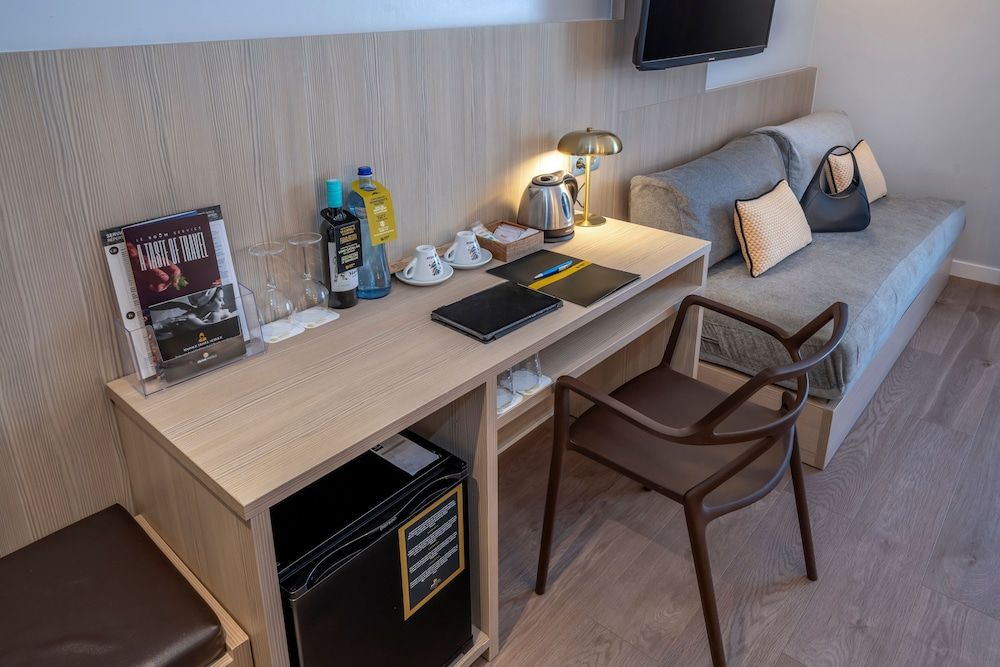 Hotel SERHS Rivoli Rambla Deluxe Double or Twin Room 60
