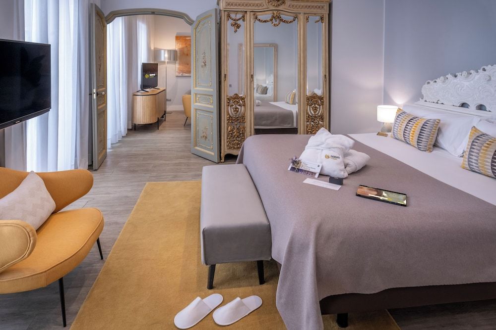 Hotel SERHS Rivoli Rambla Suite Ramblas view 2