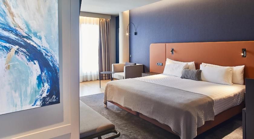 undefined Hotel Silken Ramblas 9