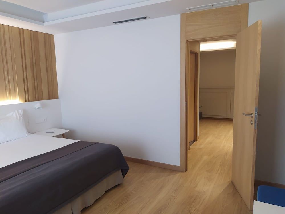 undefined Hotel Silken Ramblas 5