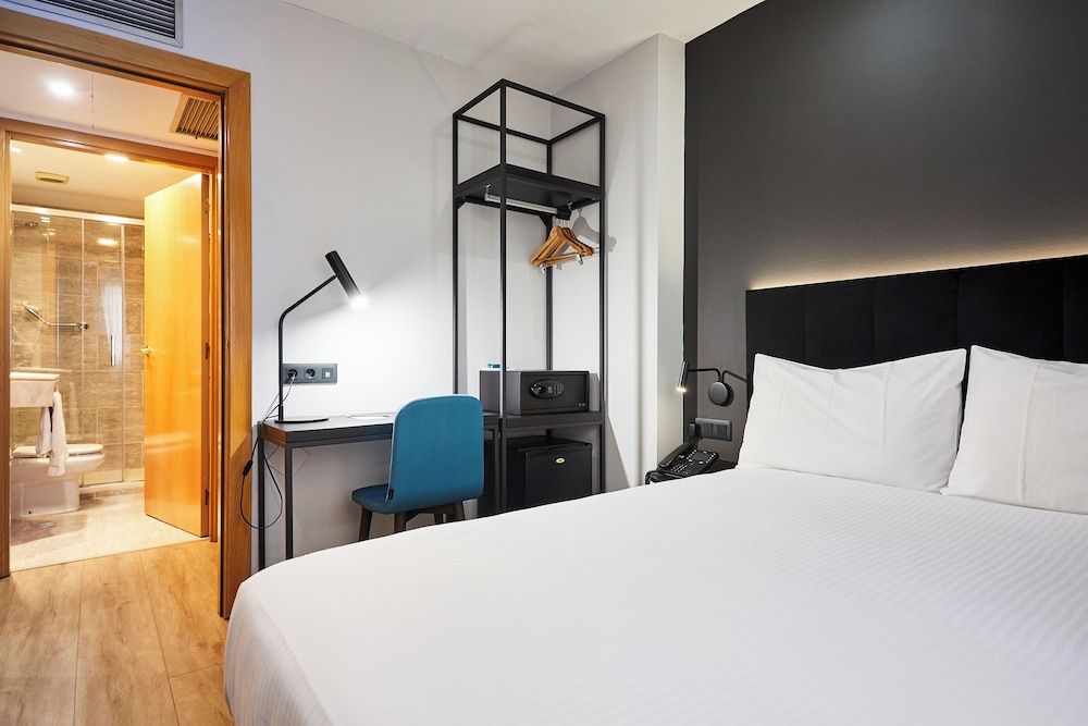 undefined Hotel Silken Sant Gervasi 10