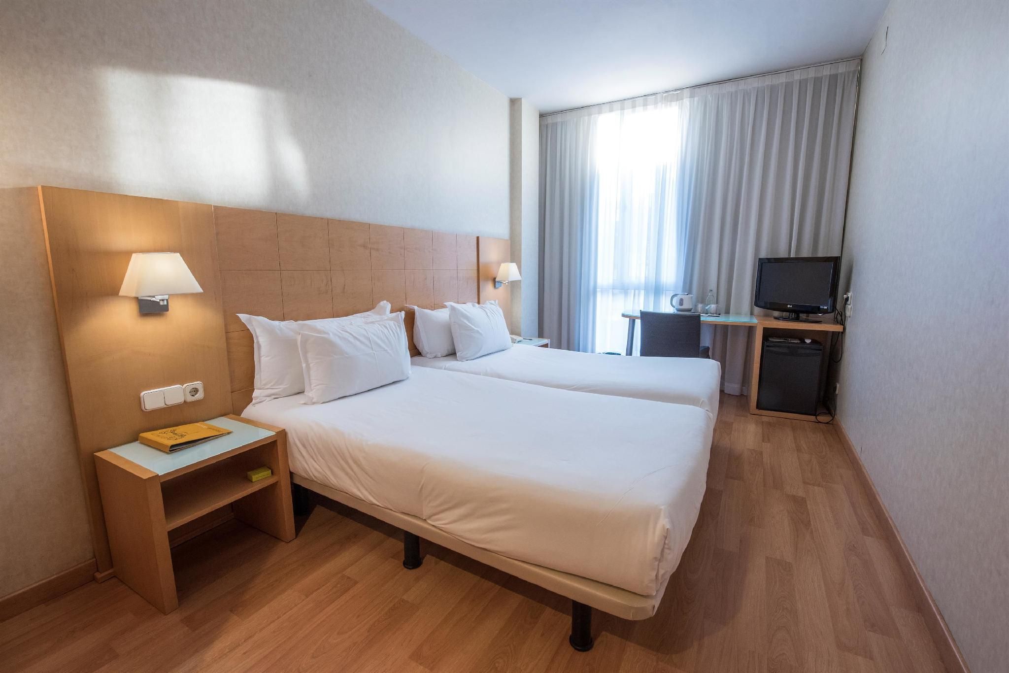 Hotel Silken Sant Gervasi Standard Twin Room 4