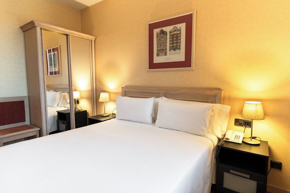 Sunotel Junior Standard Room 2