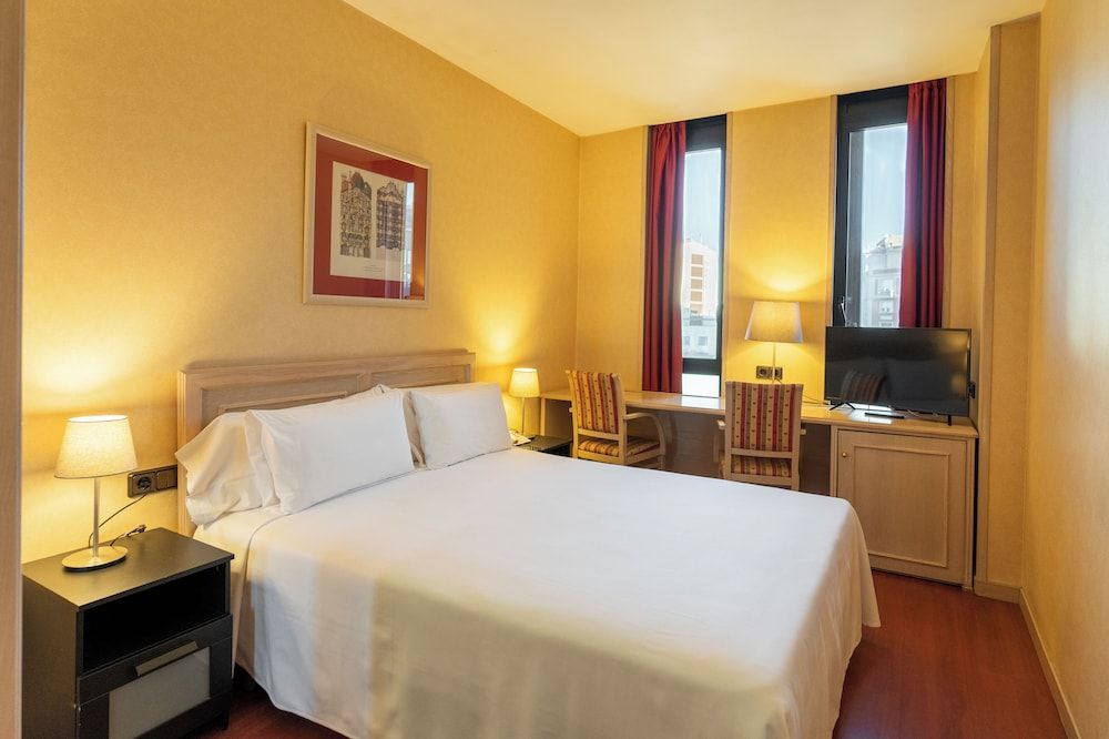 undefined Sunotel Junior 2