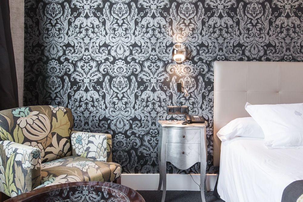 Hotel Carlton Superior Double Room Single Use, City View 6